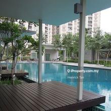 Renovated, Partly Furnish, Good Condition, 5 min to Banks, Shops