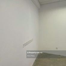 Office Space Batu Maung for rent