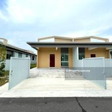 Amber Hills, Kangkar Pulai Single Storey Cluster House, 32x65ft, G&G