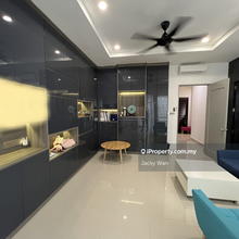 Embun Kemensah Renovated 4 Storey House with Lift