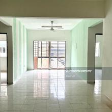 Melawis Apartment 3-Bedrooms Unit For Sale