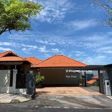 Superb Nice View 3 Storey Bungalow with Lift and Swimming Pool Ttdi KL