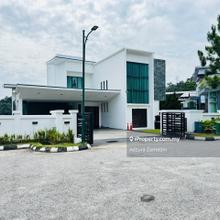 Luxurious 4 Sty Bungalow Taman Puncak Rimba, Genting Sempah, Bentong
