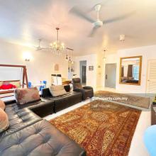Spacious Corner Unit with 3 Carparks & Rare Find Near LRT