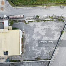 1.5 Corner Semi D Factory 