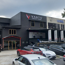 Kepong Seri Edaran Semi-D 1.5 Storey Factory For Rent