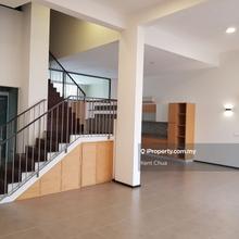 Limited 3sty Type D Luxury Terrace with private lift for sale!