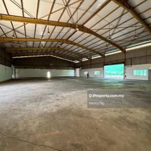 1.5 Storey Brand New Warehouse Taman Ria Jaya For Sale