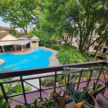 Near to public transport and short drive to amenities, hospitals etc