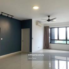 Tuan residency partial furnished 2 carparks