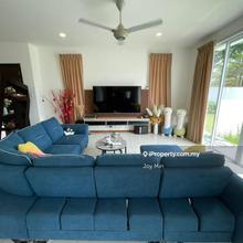 Isola Villa @ Senibong Cove