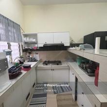 Townhouse nearby Lotus Bukit Puchong 