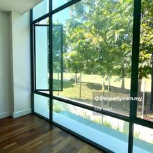 East Residence Townhouse for Sale