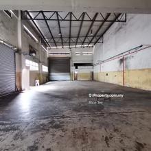 1.5 Storey Semi-Detached Factory For Rent