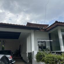 Tropical Single Storey Balinese Design Bungalow.