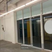 Retail shop at One Borneo Hypermall for rent