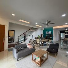 3 Storey Superlink For Sale @ Taming Indah 2 Sungai Long