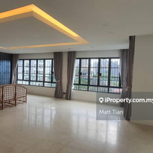 Spacious duplex next to pavilion embassy along jalan ampang, 202 dc