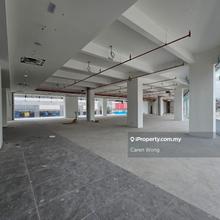 Spacious space annex to Telawi streets