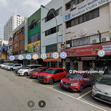 3 Storey Shop