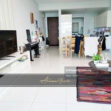 The Light Collection 1, 1528sqft Renovated Well Maintained, Gelugor