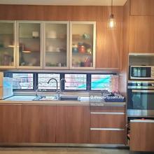 Renovated Bukit Subang Corner Lot For Sale 