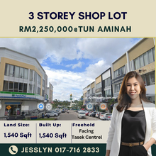 Jalan Pendekar 10, Tun Aminah , 3 Storey Shop Lot For Sale
