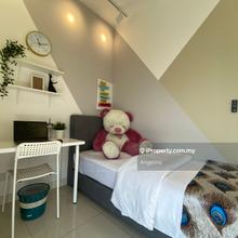 Cozy single room available - Room Rental - Co-Living space