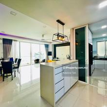 Beautifully renovated spacious common area landscaping