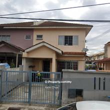 Pinggiran Putra Semi-D house for Sale