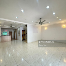 Gated & Guarded community , near MRT & KTM station 