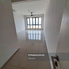 Gravit 8 Klang 3 Rooms Partial Furnished @460k Below Market Value !!