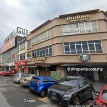 Facing Main Road, Corner Shop Lot @ Taman Cuepacs, Cheras For Sale