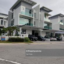 Semi D House In Clover Garden Residence At Cyberjaya For Sale 
