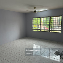 Saujana Apartment @ Damansara Damai for Sale