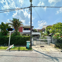 Renovated & Extended Kitchen Area, Add 1 Rooms Downstairs, Spacious 