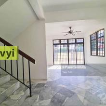 2 and half storey Semi-D house bayan lepas for sale