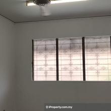 Flat pkns seksyen 8 shah alam 