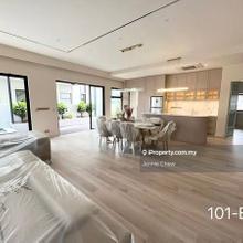 Tiptop condition modern renovated Dalia 2sty semi d fully furnished