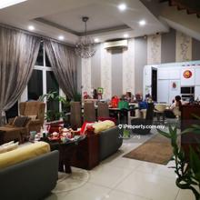 Semi-D house for Sale