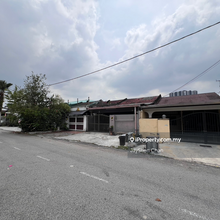 Single storey corner landed house bandar kinrara 1