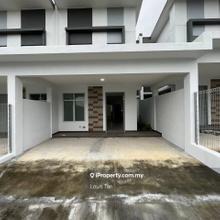 Double Storey House / Ayera Residence / Permas Jaya / Good Condition