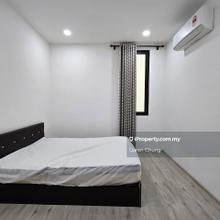 Royal Richmond 2 bedroom unit for rent