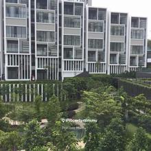 Cloudtree Residence Townhouse-Guarded Landed House with Facilities