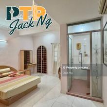 Raja Uda (Butterworth) 2.5 Storey Terrace House for Rent