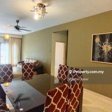 Ground Floor, Nice Unit, 90% Furnished, 2 parking Lots