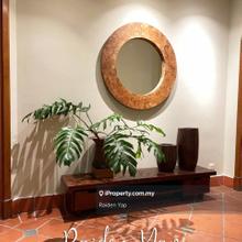 Move-in ready with cozy Designer Furnished, Pool View, Aman Mont Kiara