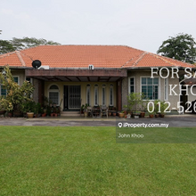 Bungalow house in lake garden,seremban city 