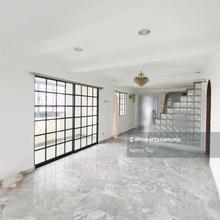 End lot, big balcony, below market price