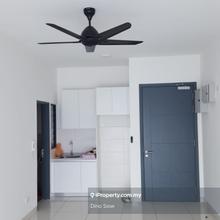 Rm540,000 Negotiable, Golf View Unit, Middle Floor with Balcony